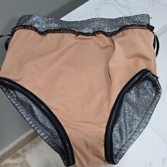 Kids Multicolor Sequin Vest - Picture 14 of 16